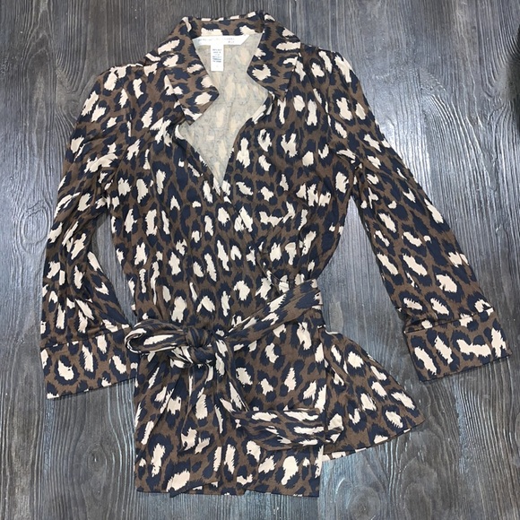 Diane Von Furstenberg Vintage Jill Top* - Picture 5 of 7